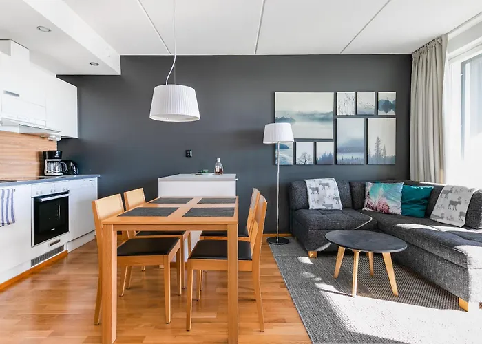 Levi 1607 Ski-in Ski-out With Mountain View And With 2 Skipasses Kittilä